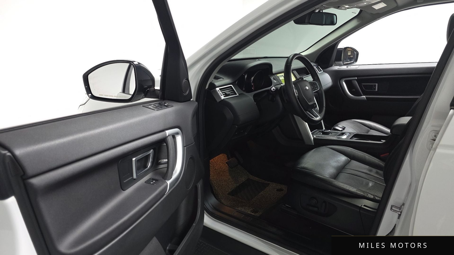 Land Rover Discovery Sport 2018 — миниатюра 10