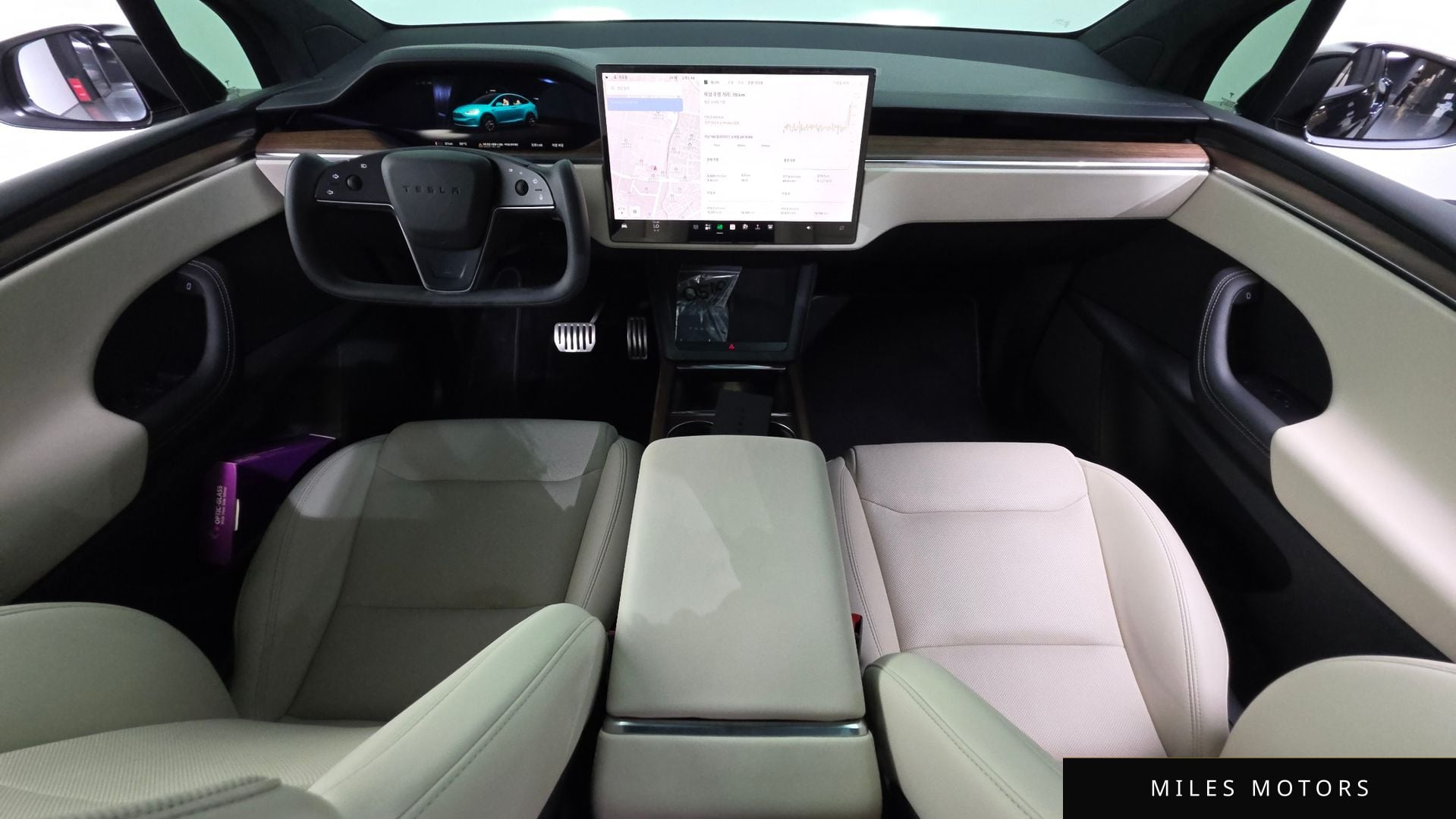 Tesla Model X 2023 — миниатюра 9
