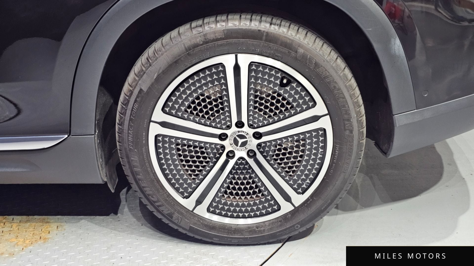 Mercedes-Benz EQS SUV X296 2023 — миниатюра 7
