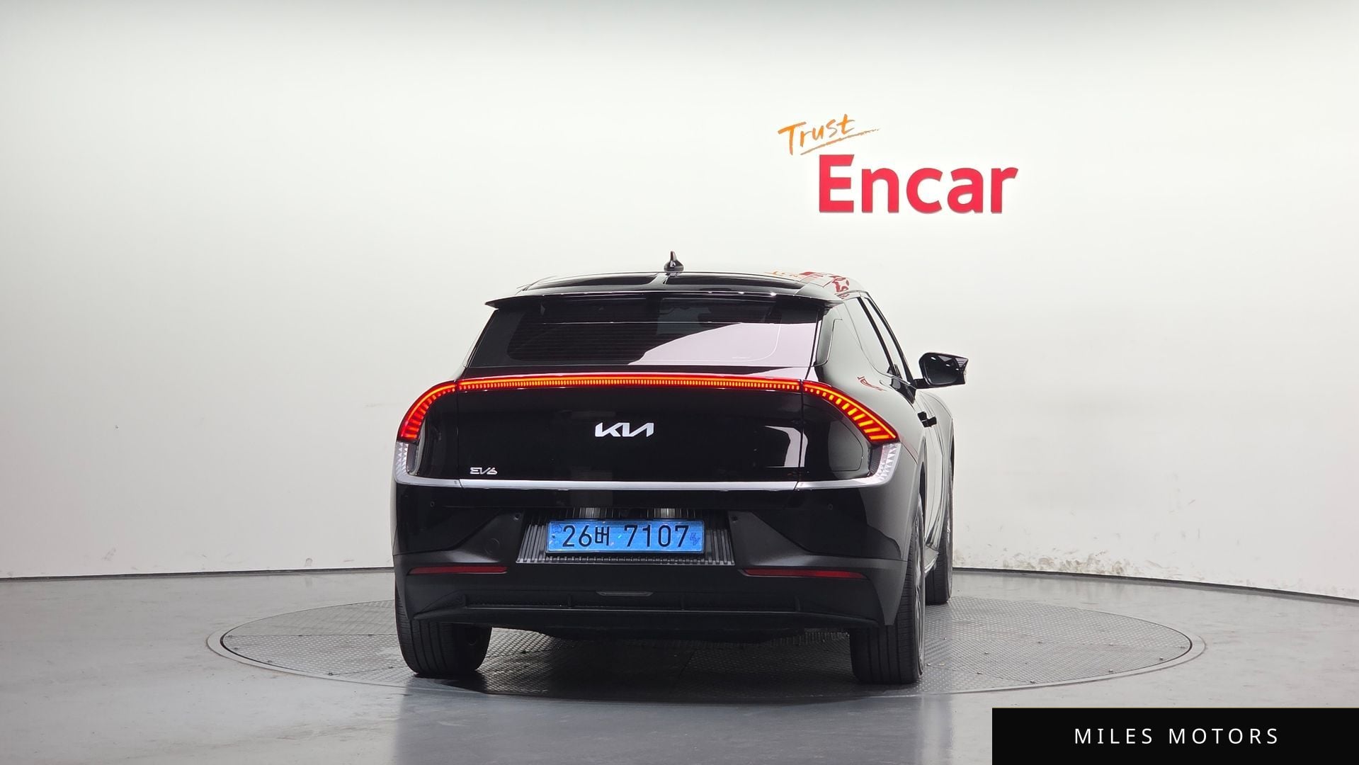 Kia EV6 2023 — миниатюра 4