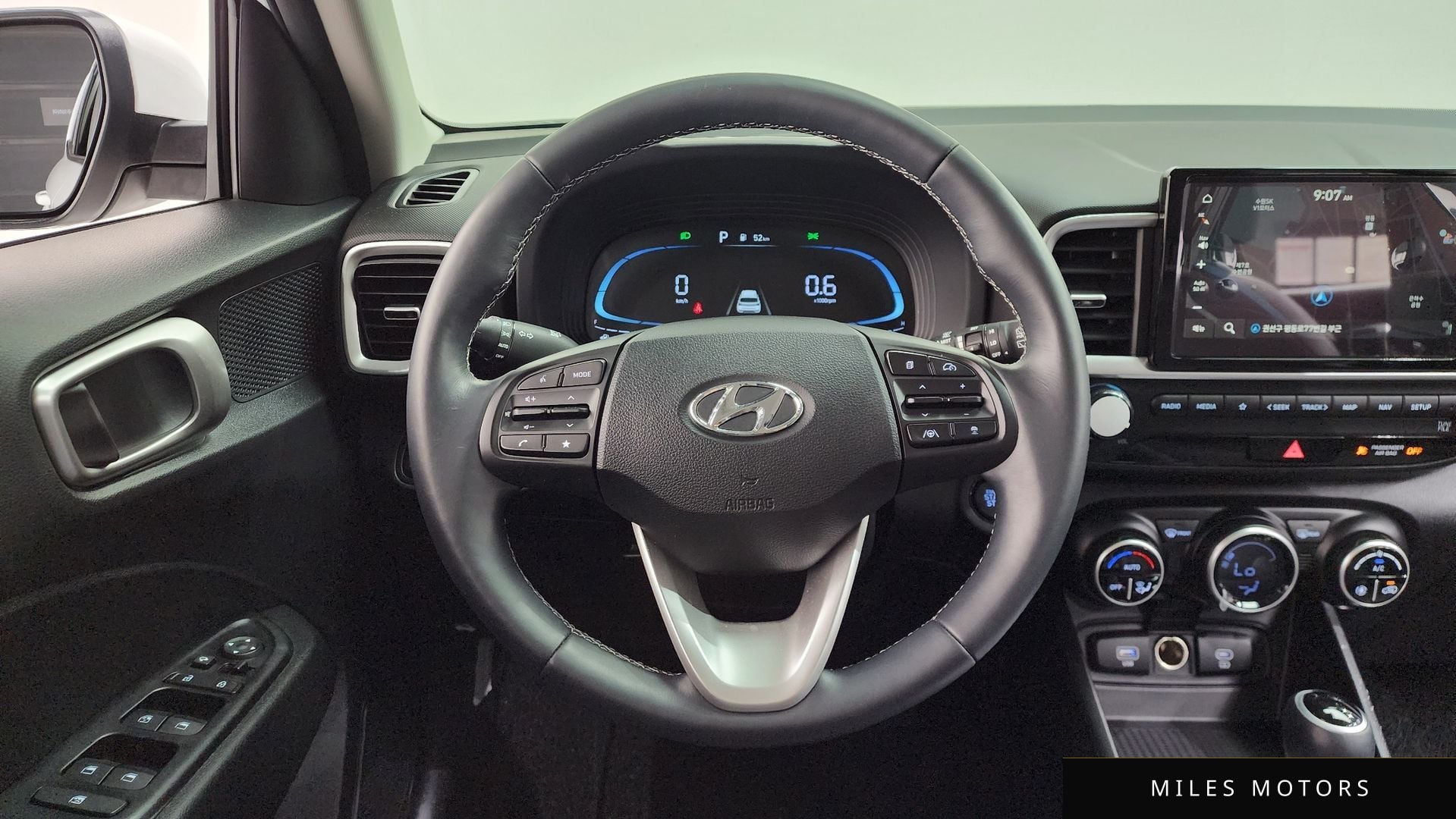Hyundai Venue 2024 — миниатюра 9