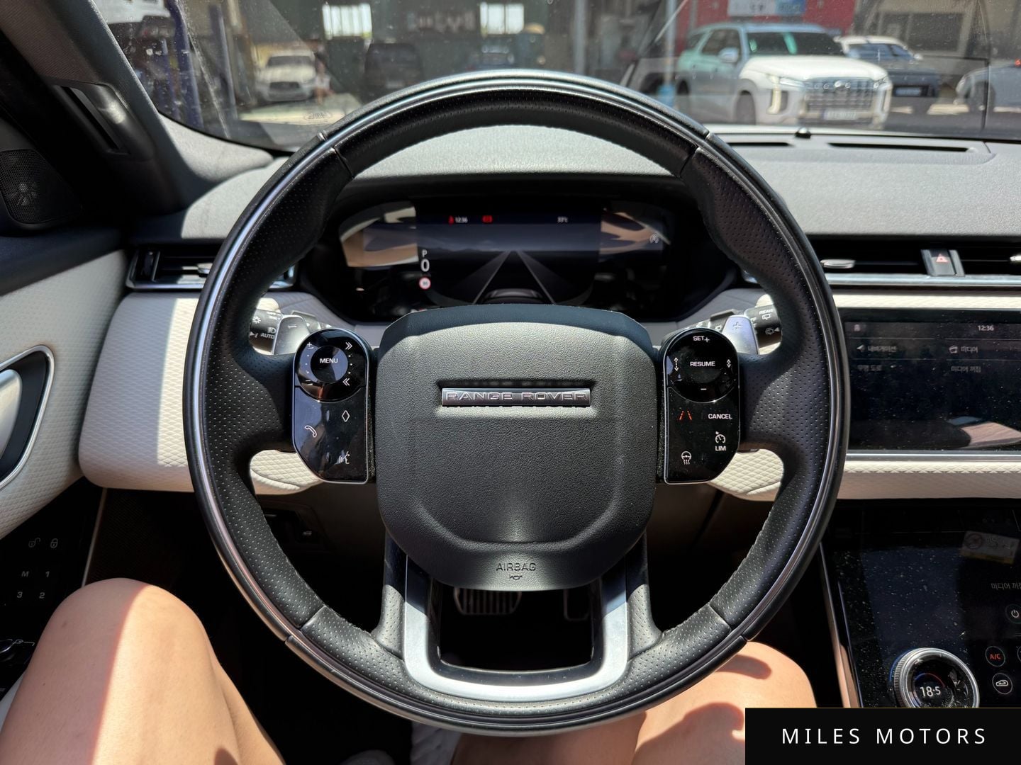 Land Rover Range Rover Velar 2019 — миниатюра 8
