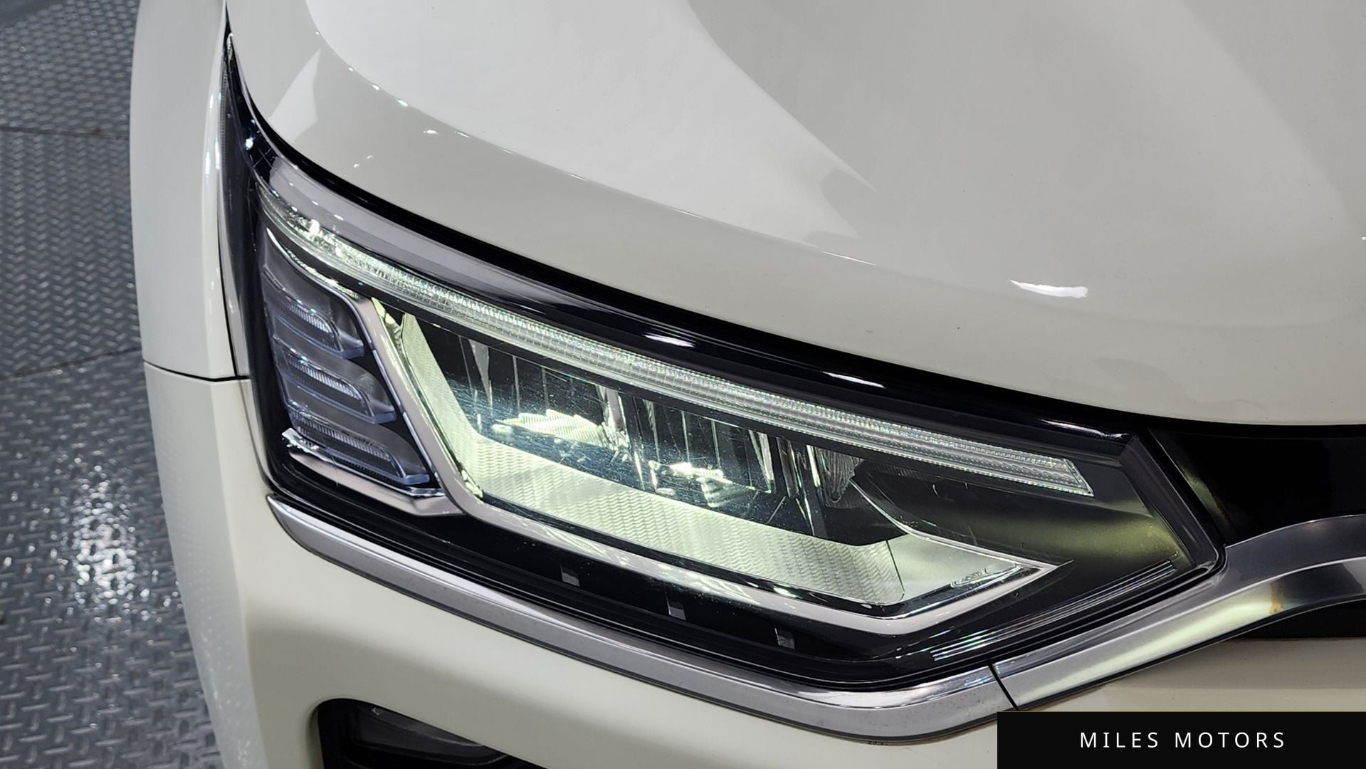 KG Mobility Beautiful Korando 2019 — миниатюра 8