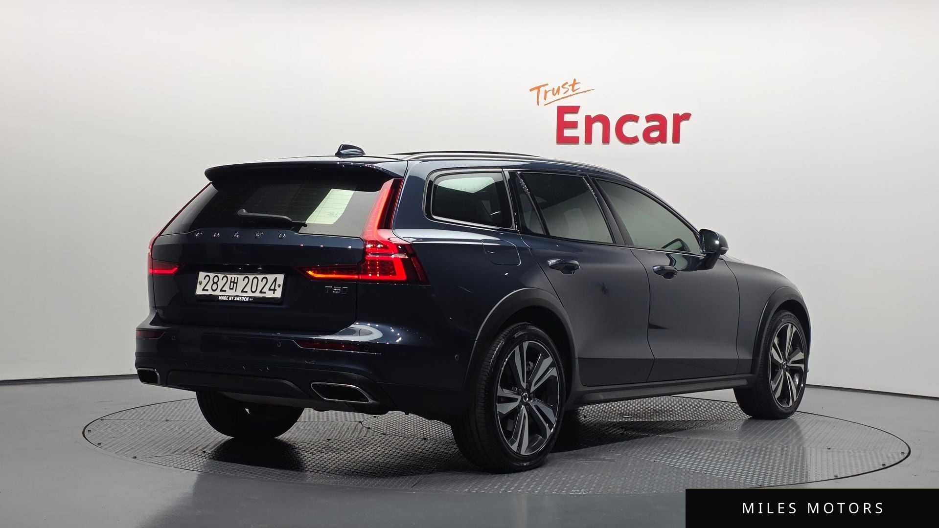 Volvo V60 2020 — миниатюра 2