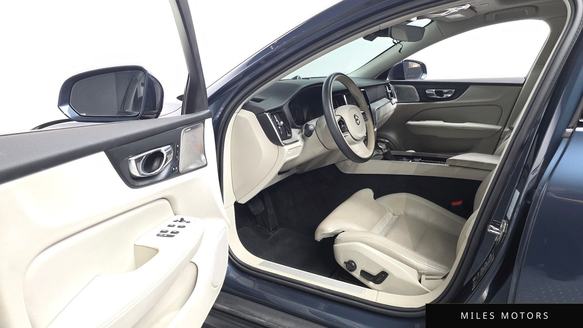 Volvo V60 2020 — миниатюра 10
