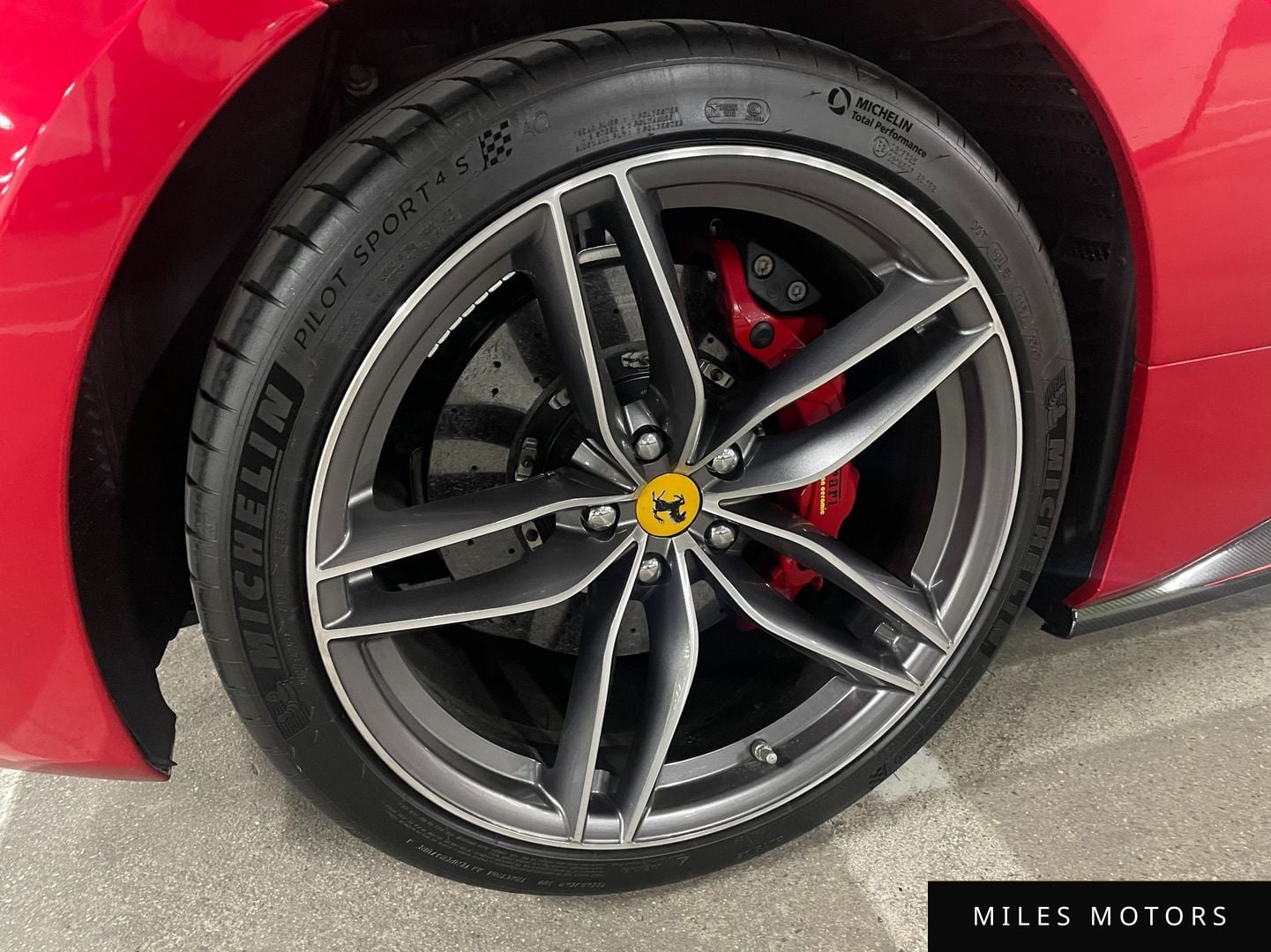 Ferrari 488 2019 — миниатюра 6