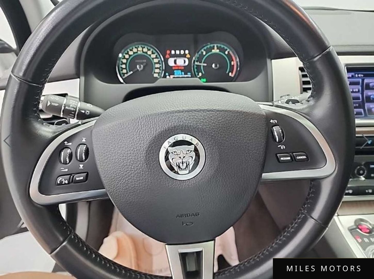 Jaguar New XF 2013 — миниатюра 9