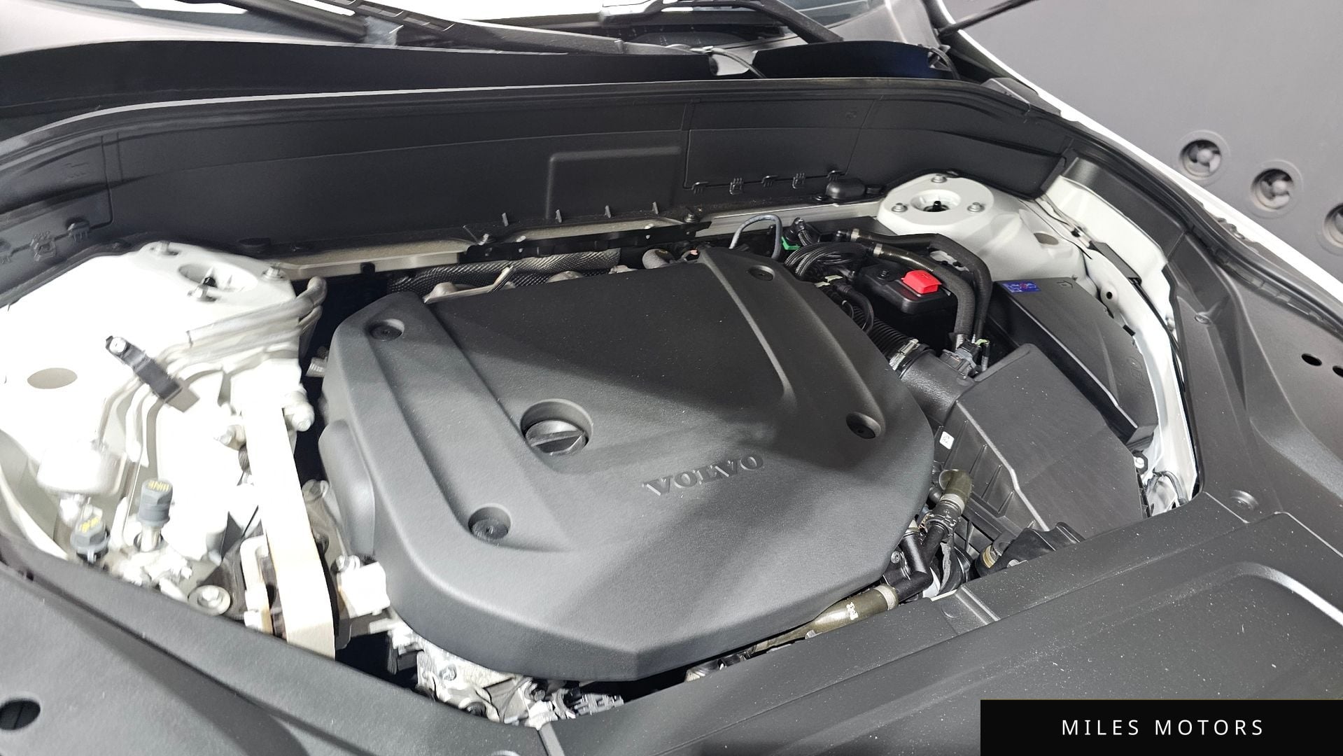 Volvo XC90 2024 — миниатюра 5