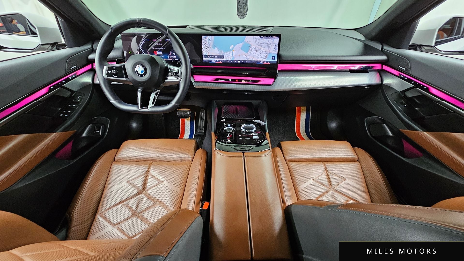BMW 5 Series (G60) 2024 — миниатюра 10