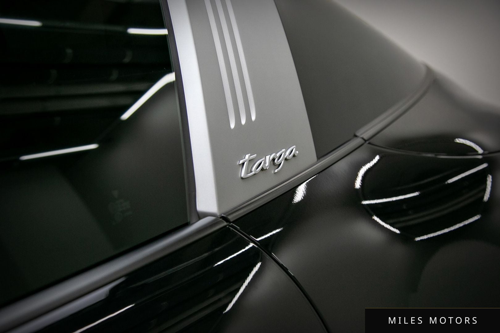 Porsche 911 (992) 2024 — миниатюра 8