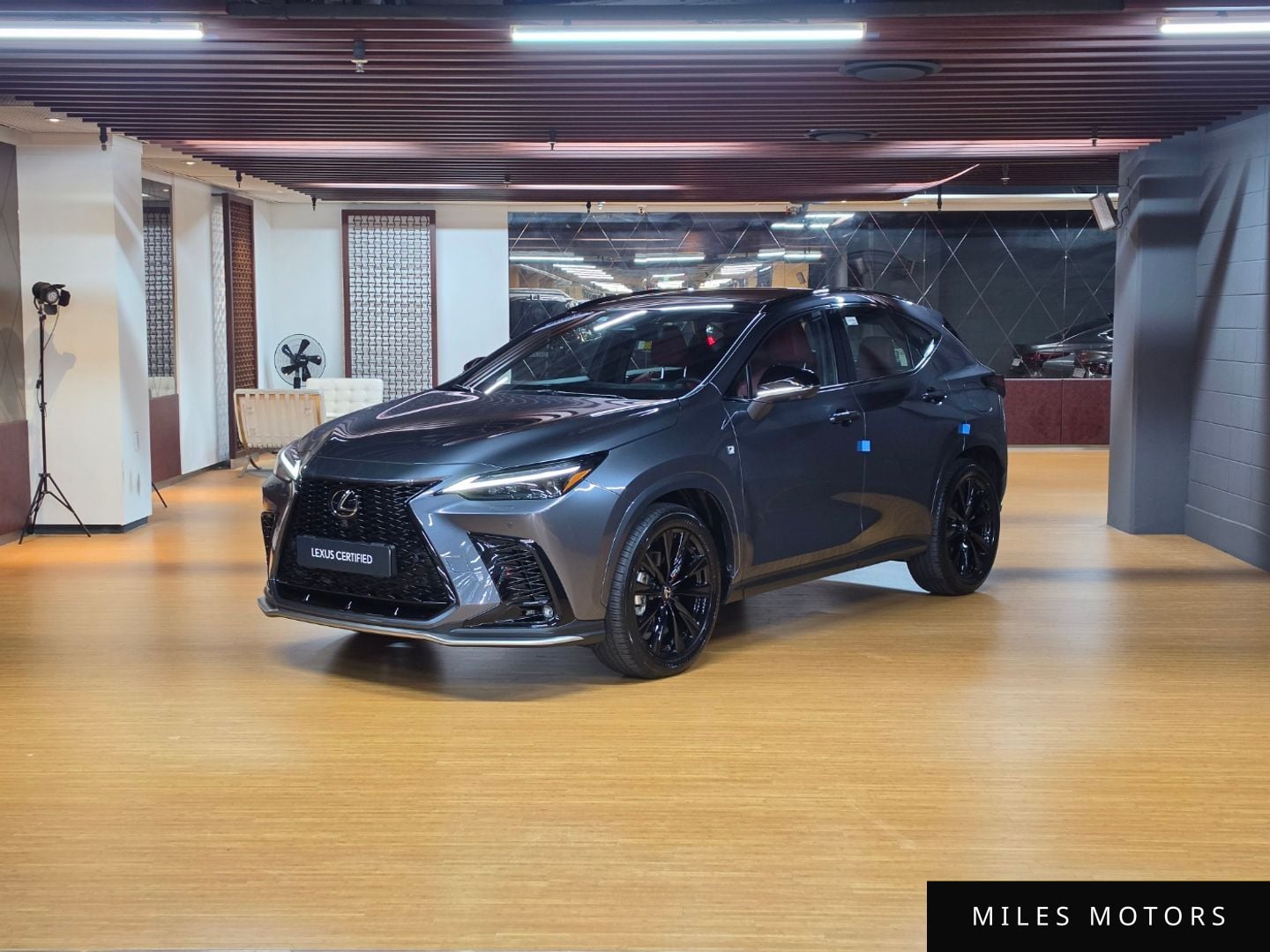 Лексус NX450h+ 2025