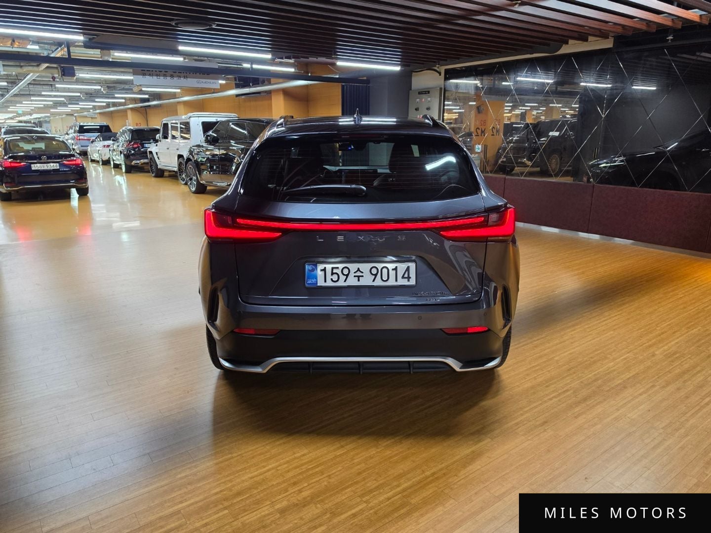 Лексус NX450h+ 2025 — миниатюра 4
