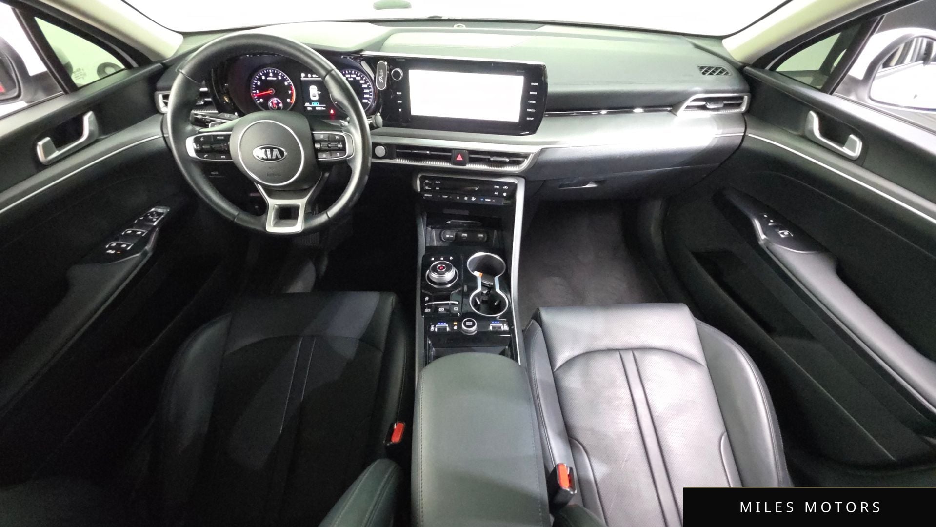 Kia K5 2021 — миниатюра 10