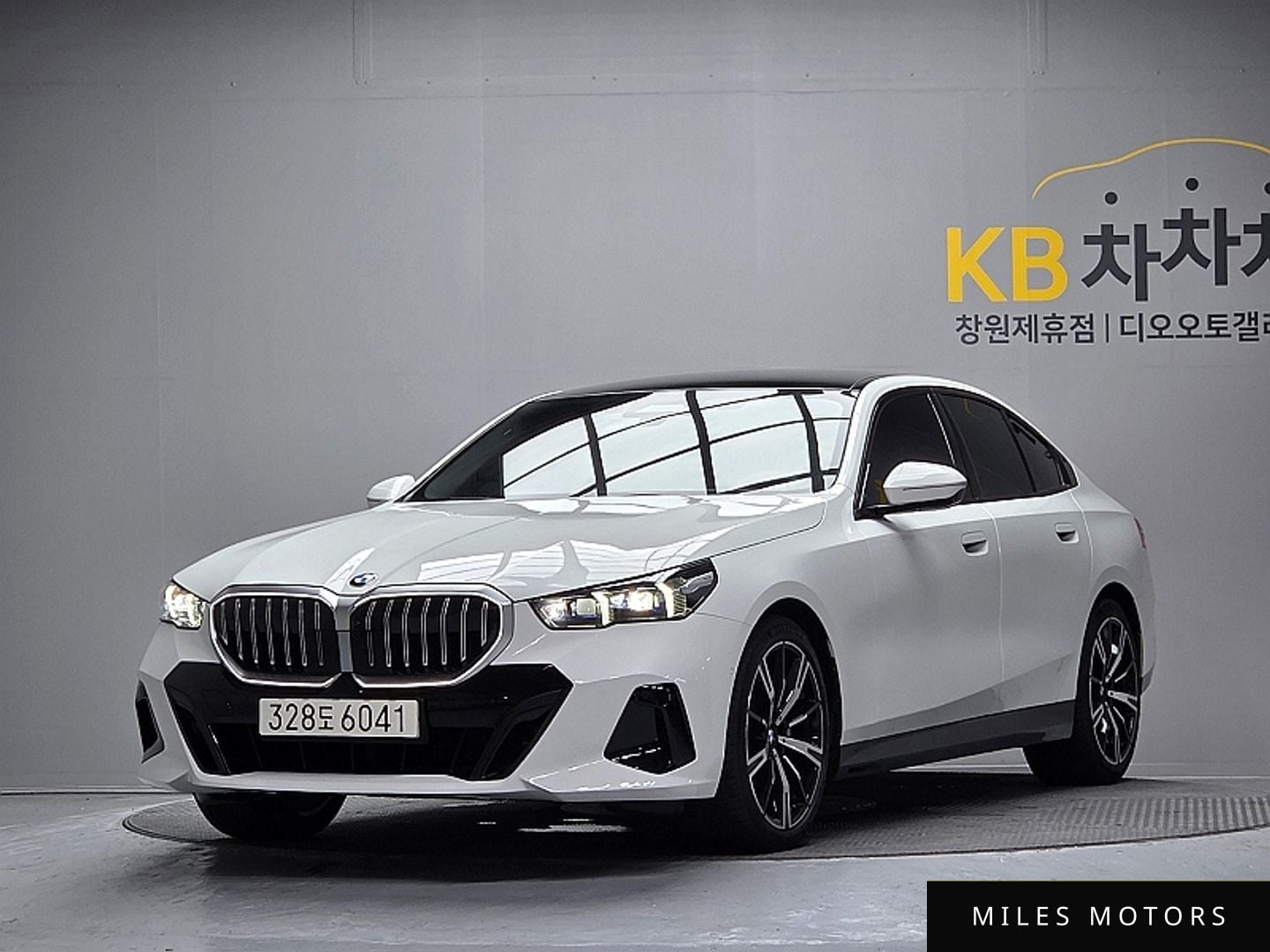 BMW 5 Series (G60) 2026