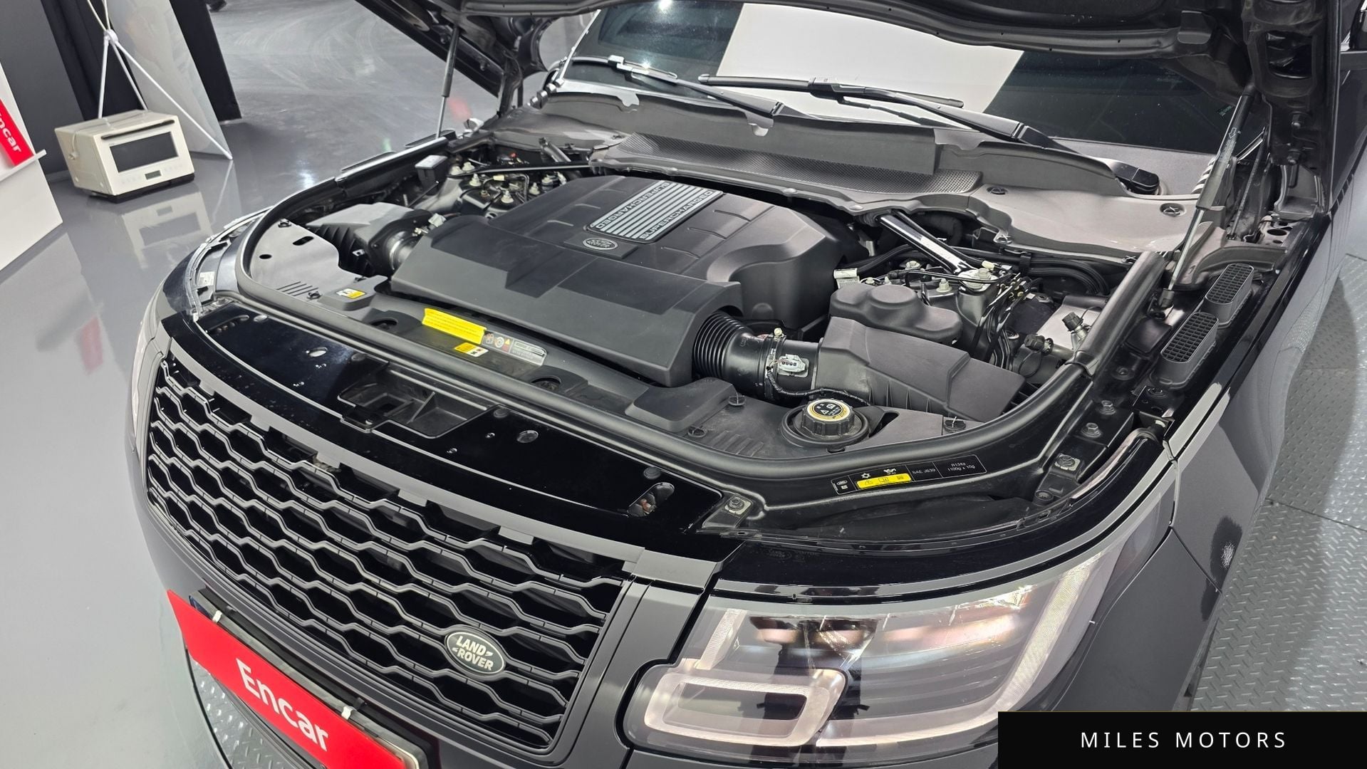 Land Rover Range Rover 2021 — миниатюра 6