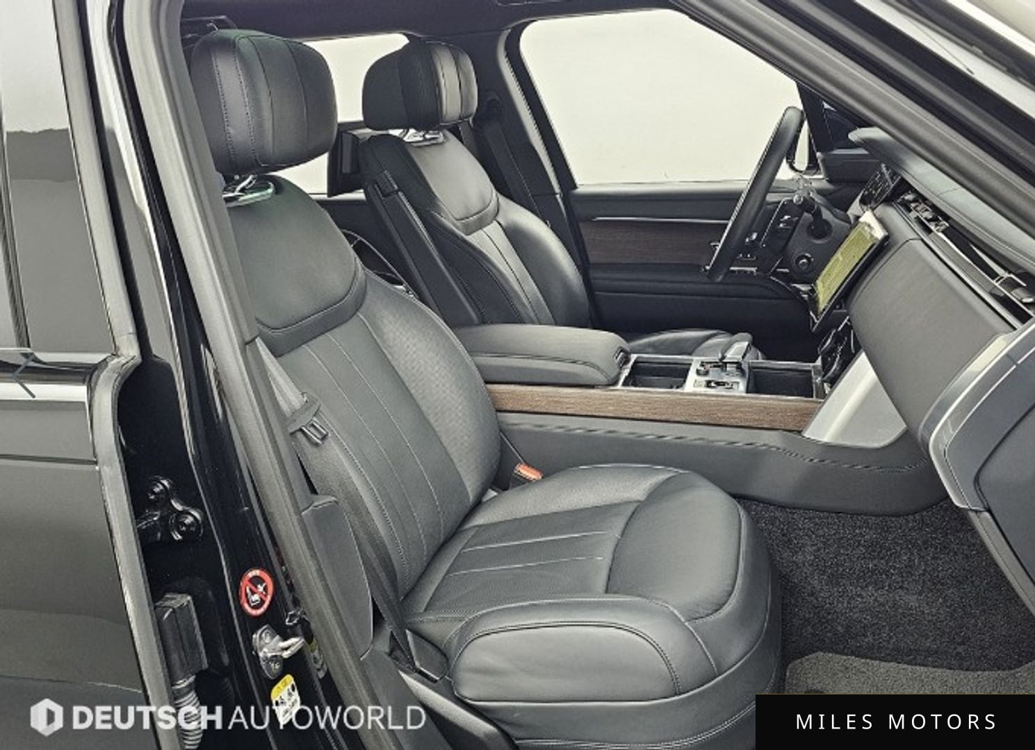 Land Rover Range Rover 2023 — миниатюра 10
