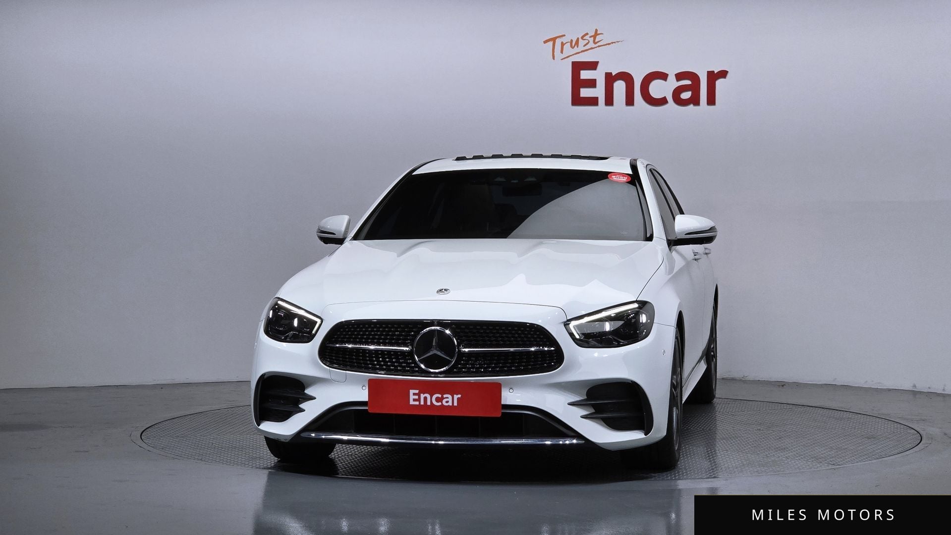 Mercedes-Benz E-Class W213 2023 — миниатюра 3