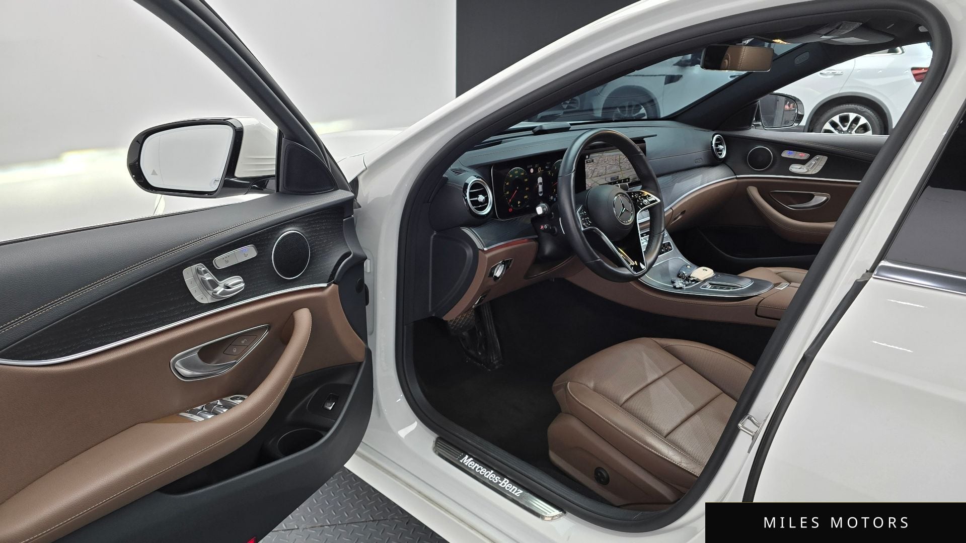 Mercedes-Benz E-Class W213 2023 — миниатюра 10