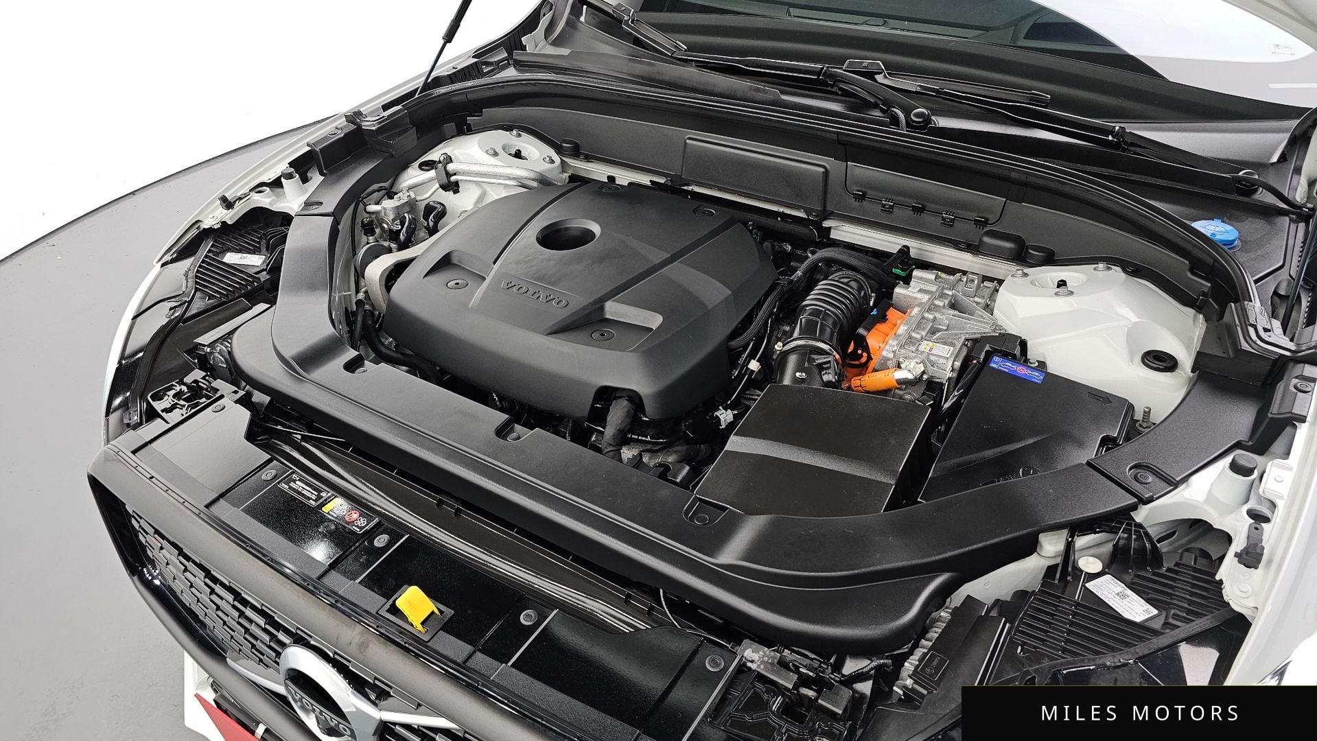 Volvo XC60 2021 — миниатюра 5