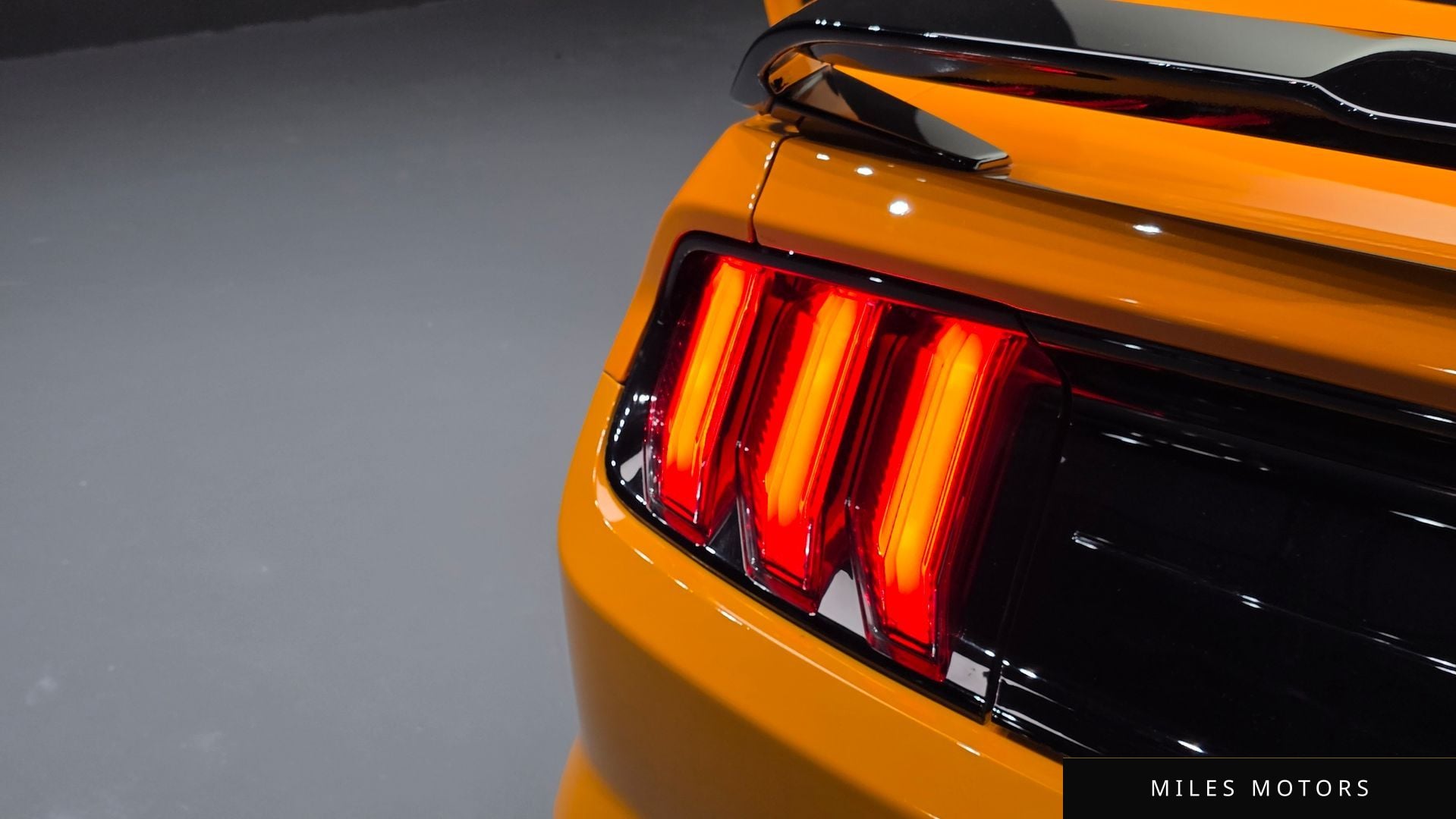 Ford Mustang 2019 — миниатюра 9