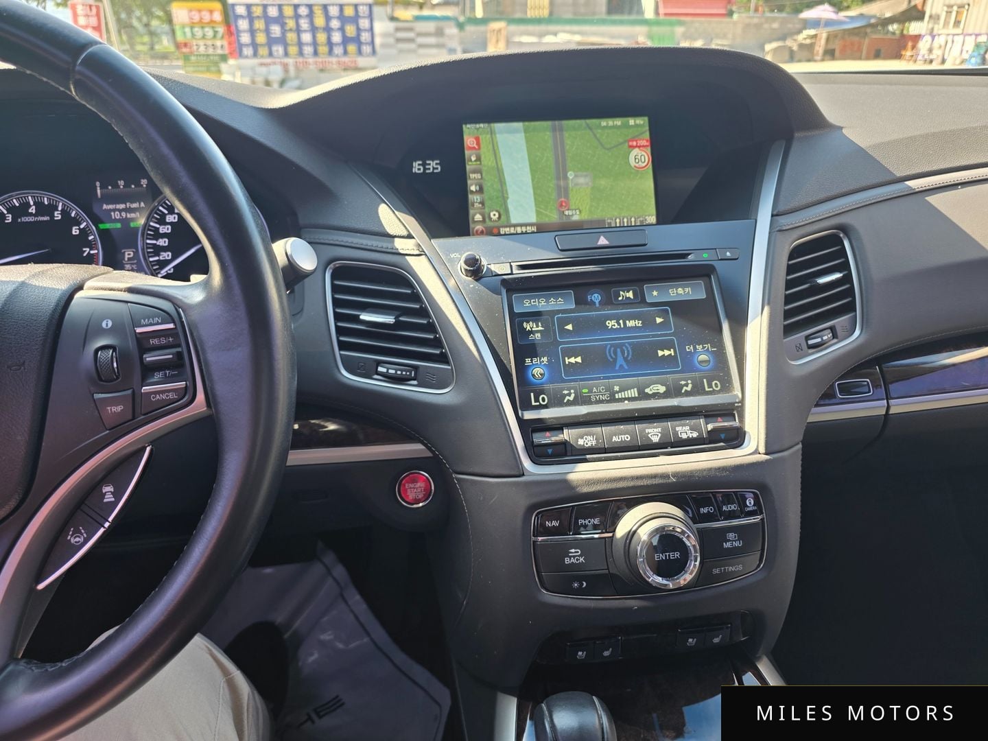 Honda Legend 2016 — миниатюра 6