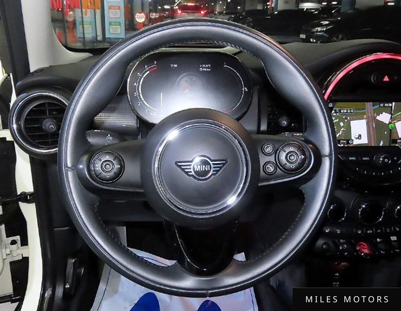 MINI Cooper 2021 — миниатюра 10