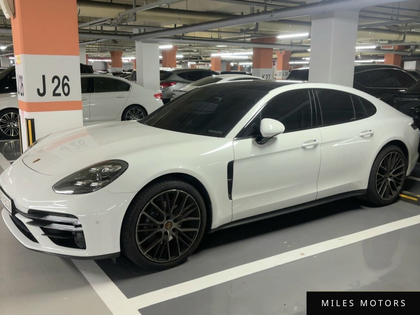 Porsche Panamera 2024 — миниатюра 2