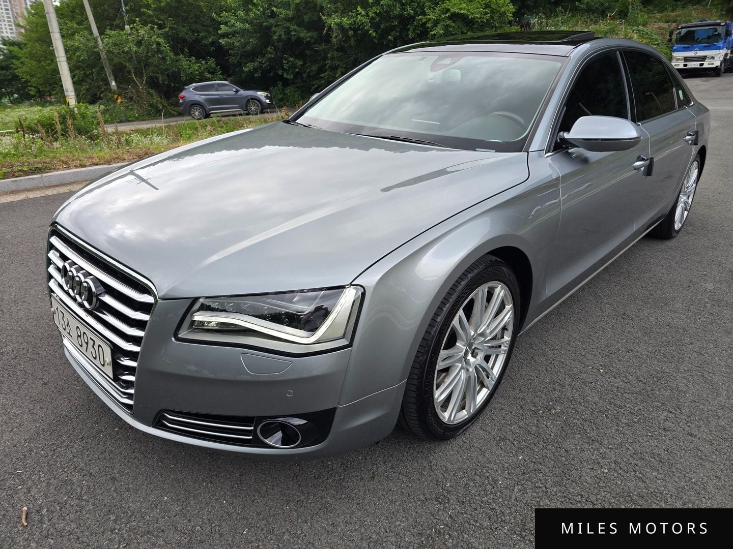 Audi A8 2013 — миниатюра 2