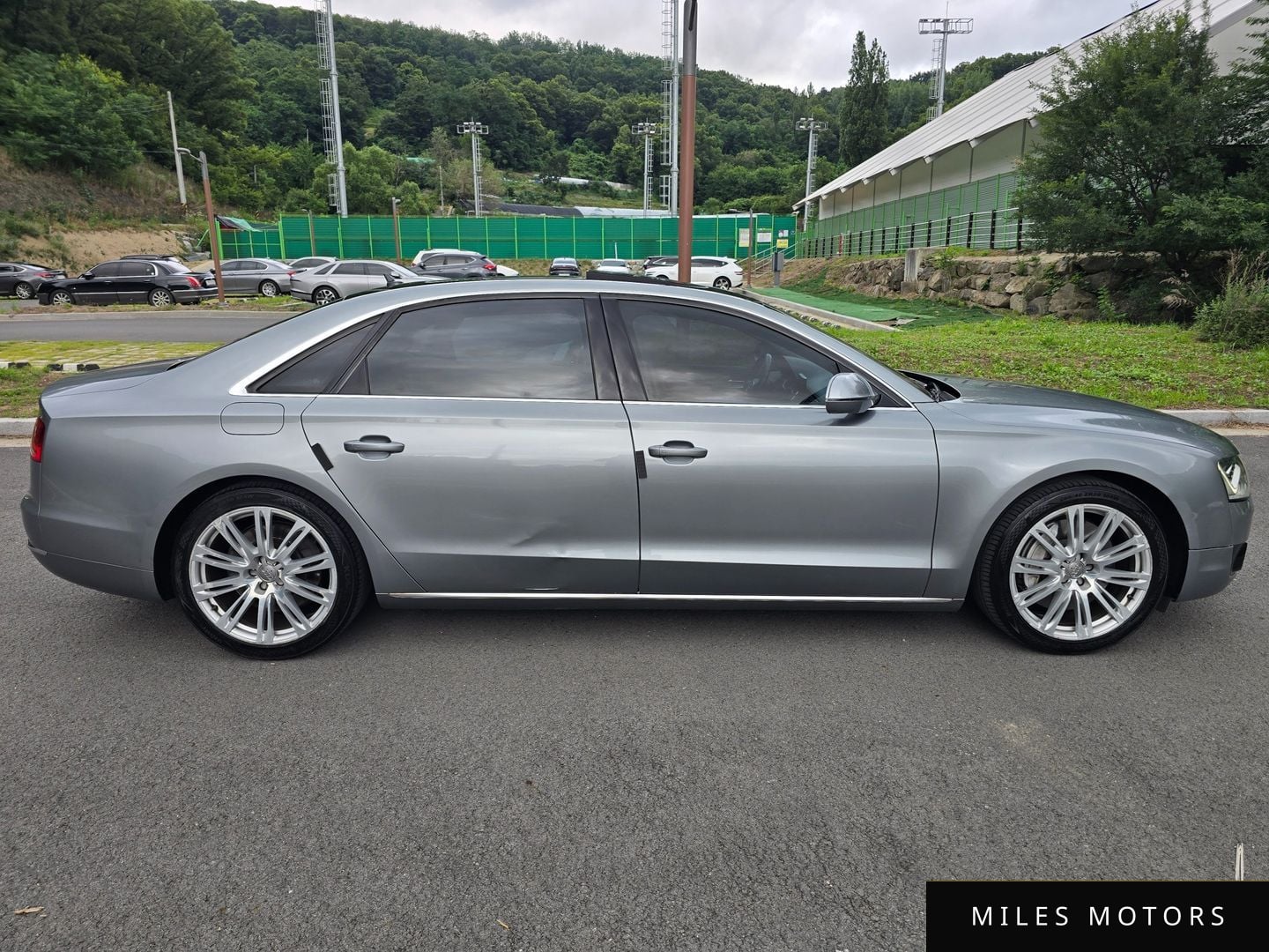 Audi A8 2013 — миниатюра 7