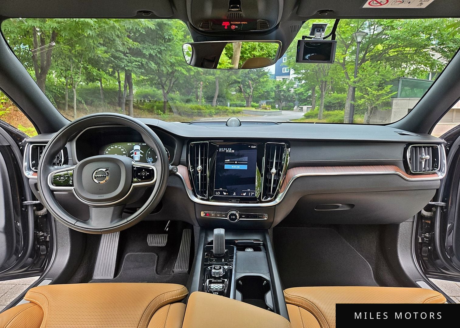 Volvo V60 2021 — миниатюра 10