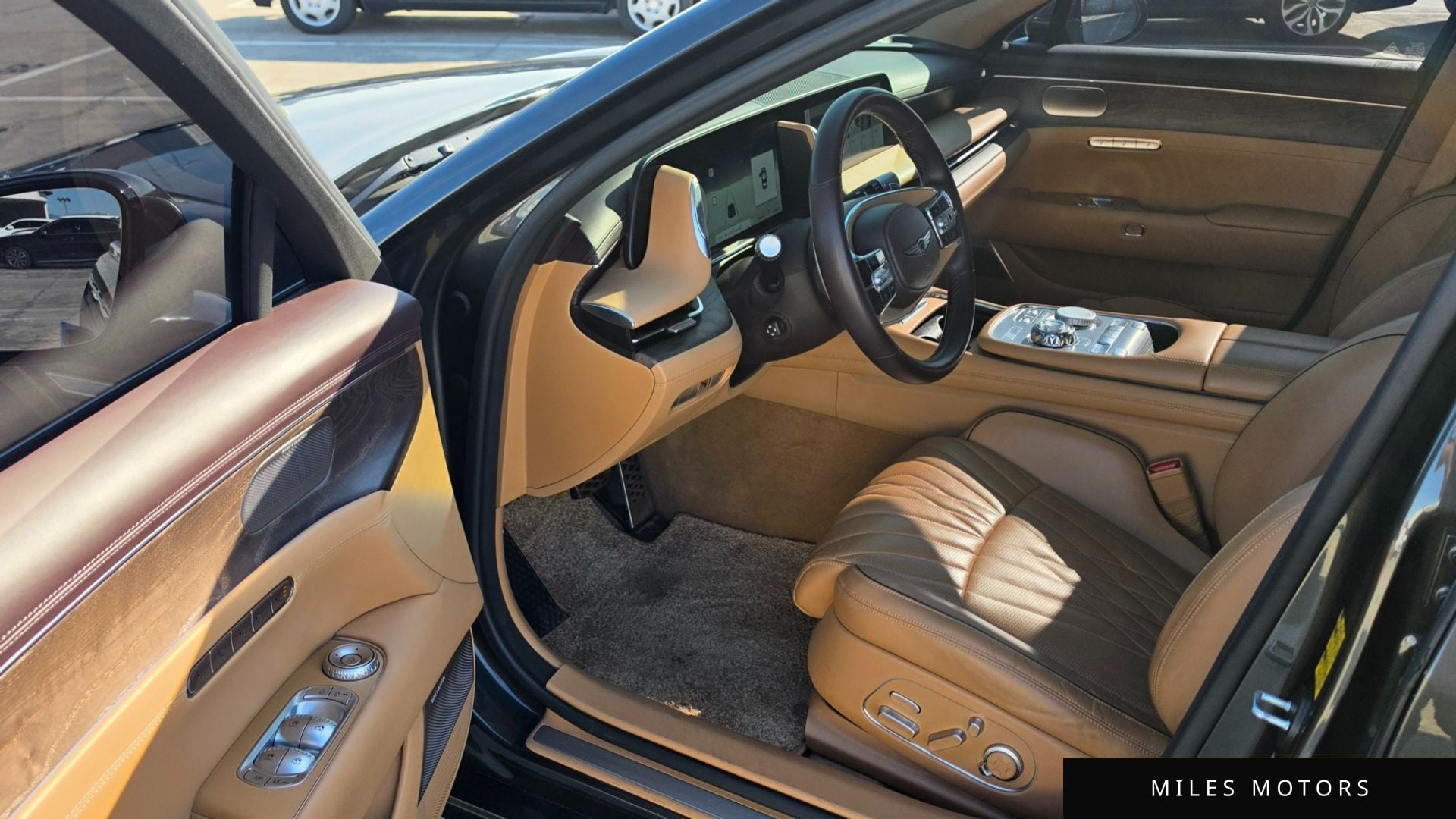 Genesis G90 (RS4) 2023 — миниатюра 10