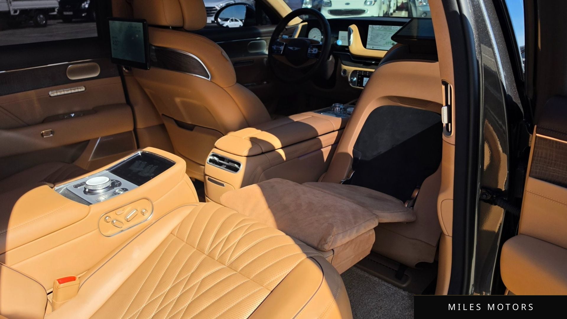 Genesis G90 (RS4) 2023 — миниатюра 12