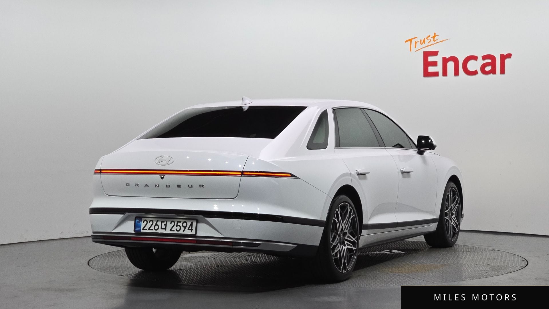 Hyundai Grandeur 2025 — миниатюра 2