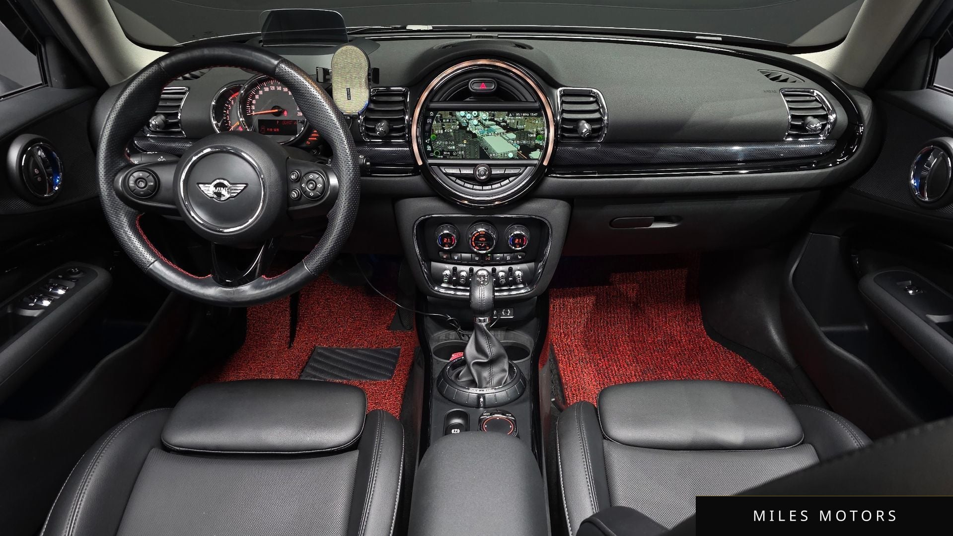 MINI Clubman 2018 — миниатюра 10