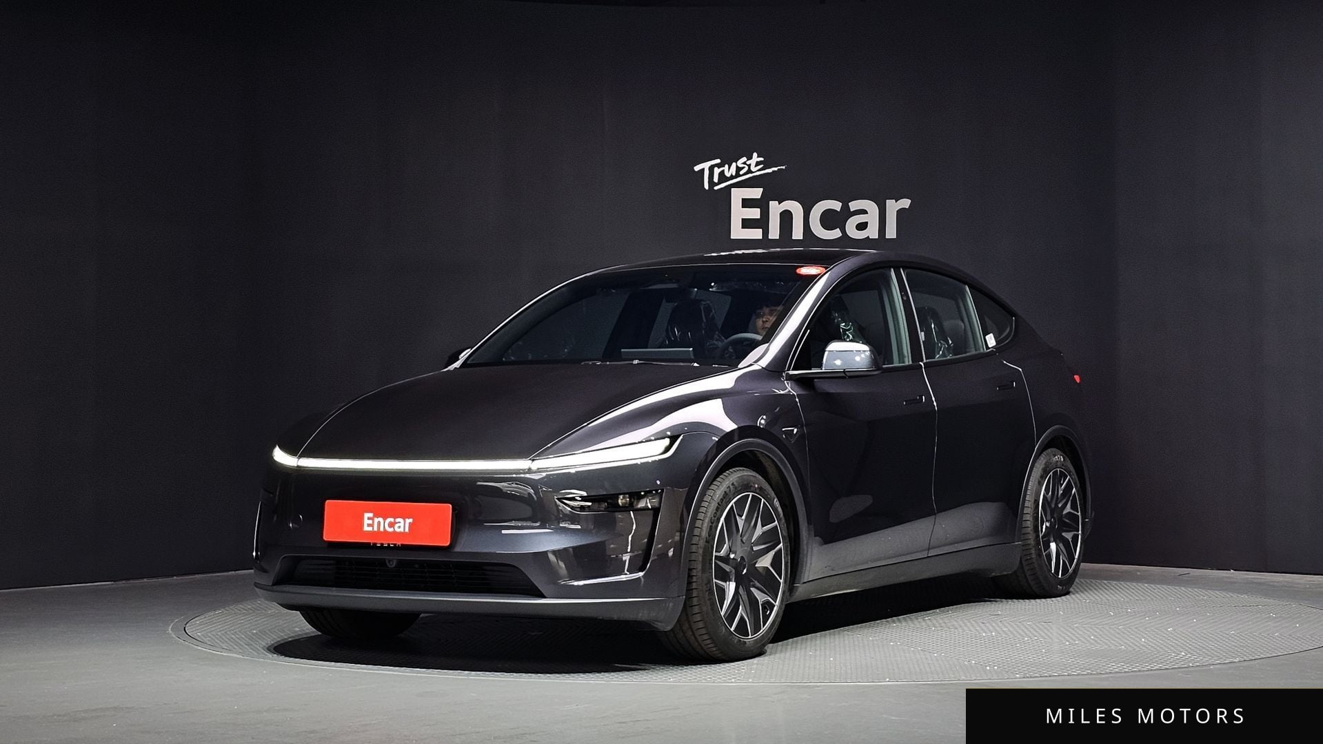 Tesla Model Y 2026