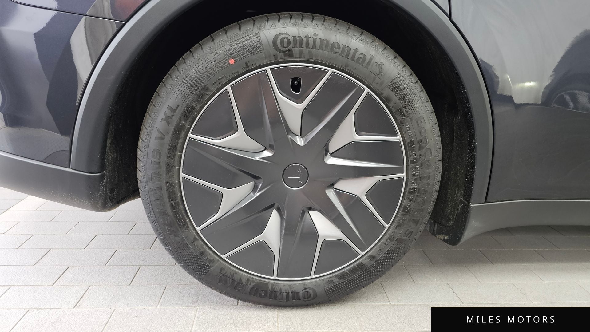 Tesla Model Y 2026 — миниатюра 5
