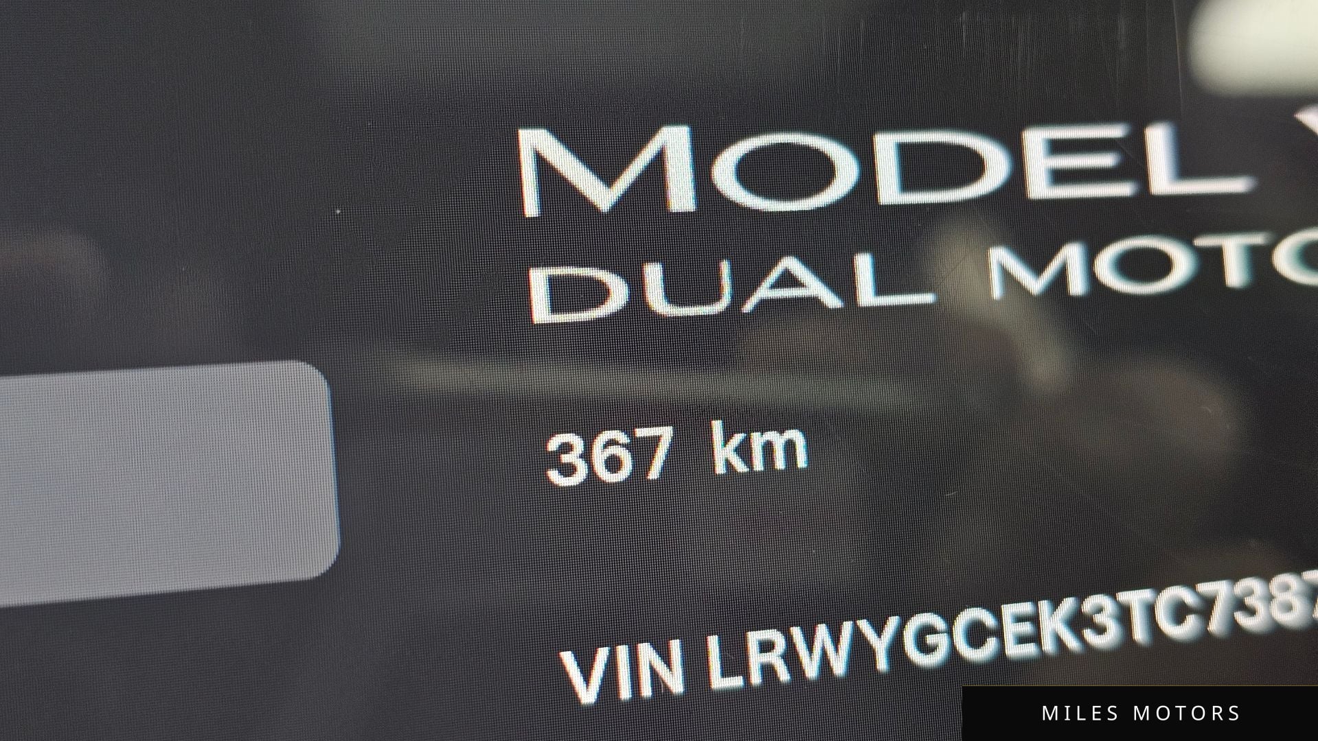 Tesla Model Y 2026 — миниатюра 11