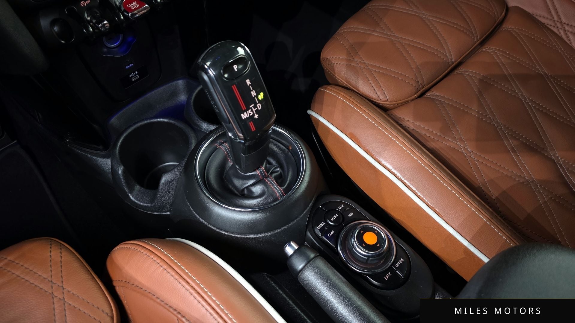 MINI Cooper Convertible 2021 — миниатюра 12