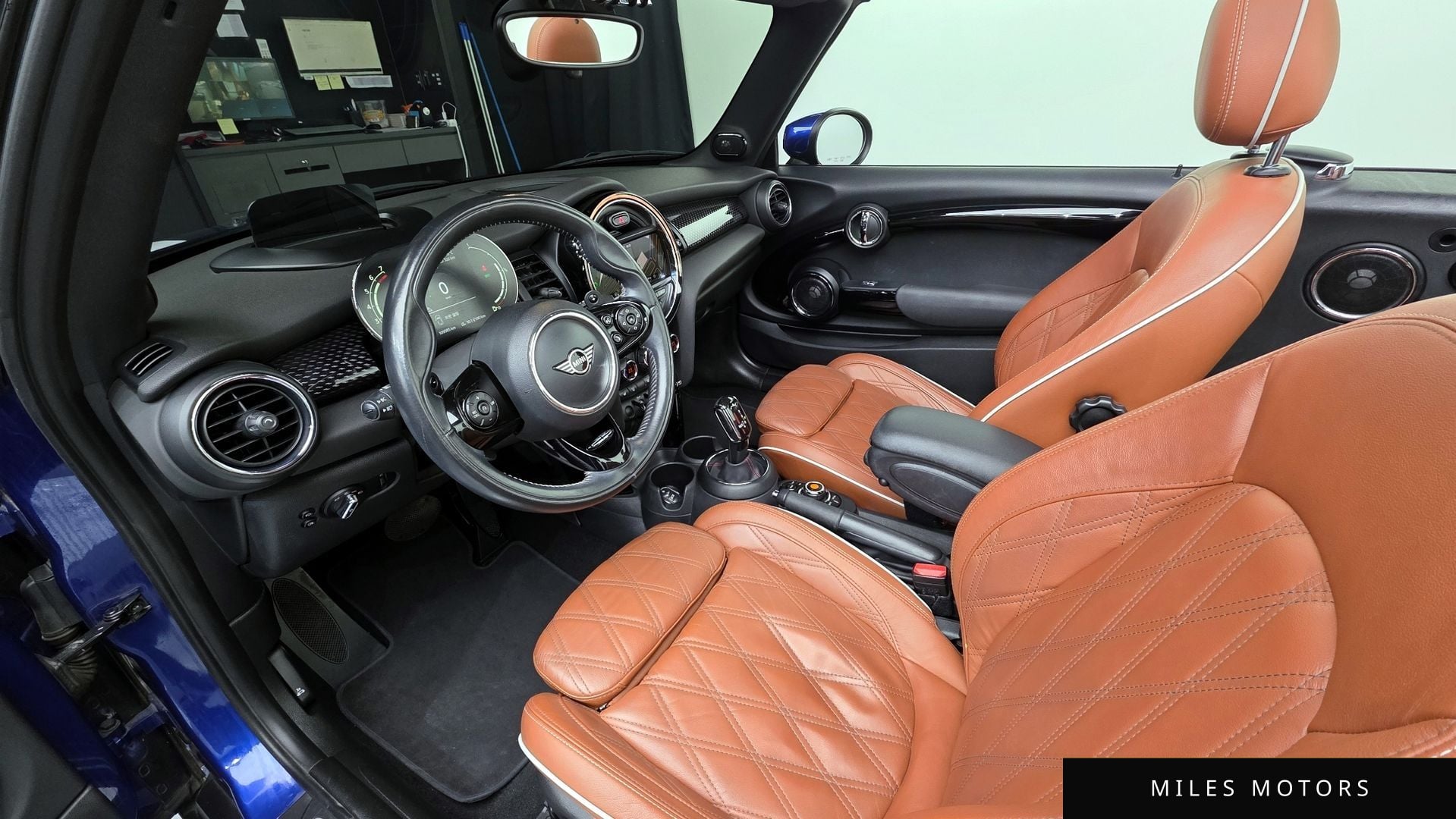 MINI Cooper Convertible 2021 — миниатюра 10