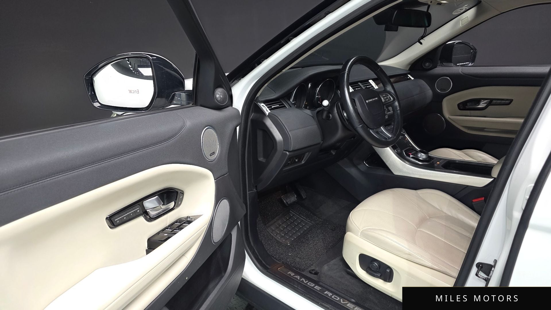 Land Rover Range Rover Evoque 2016 — миниатюра 11