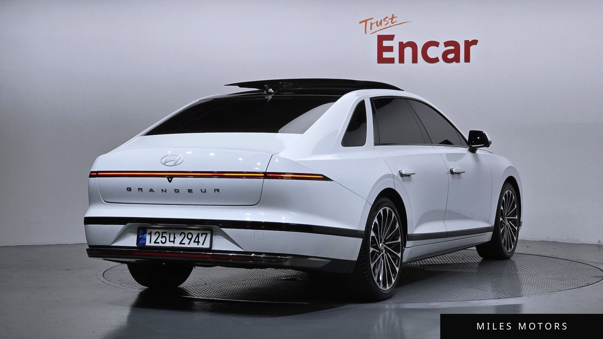 Hyundai Grandeur 2023 — миниатюра 2