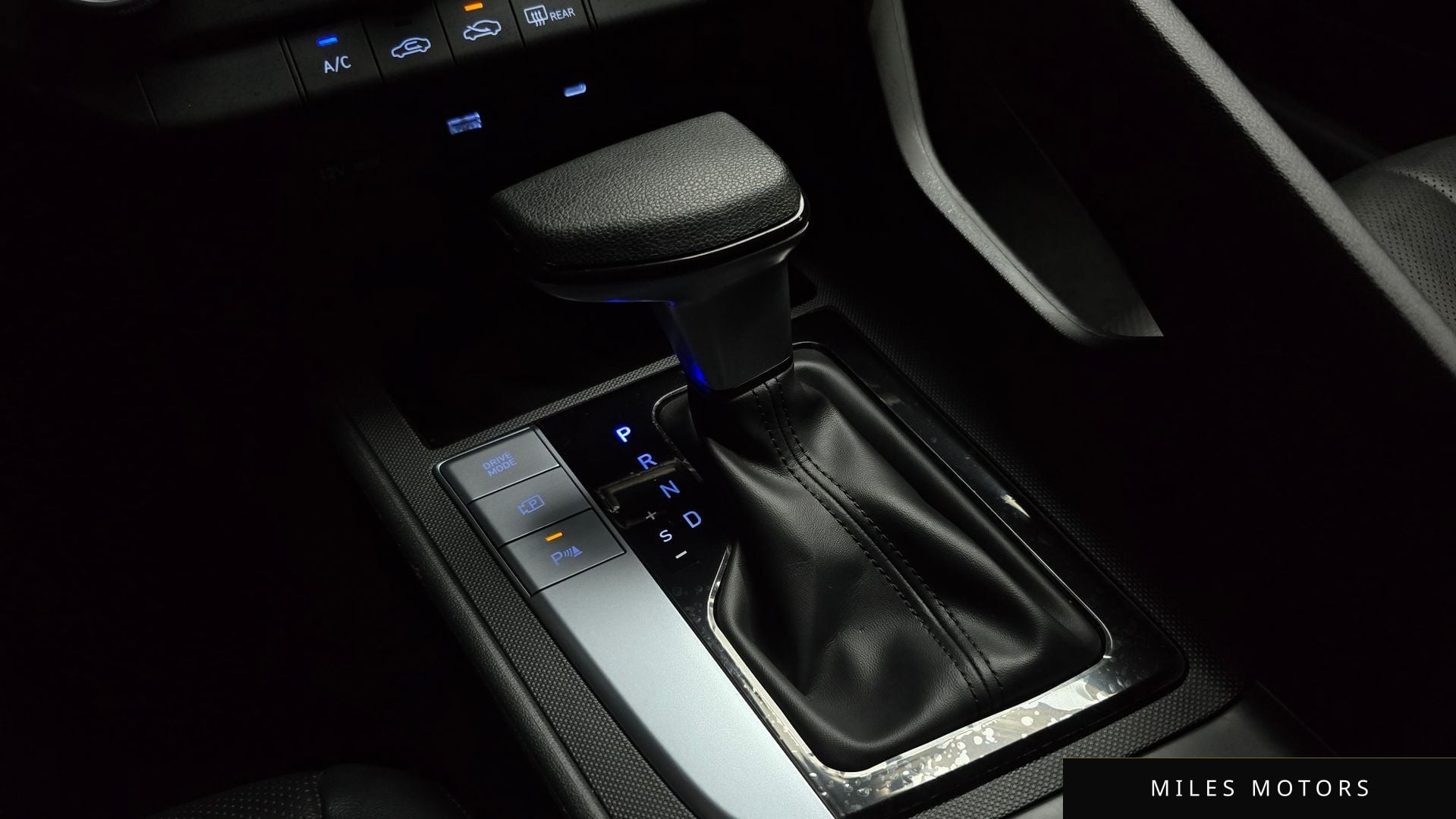 Hyundai AVANTE 2025 — миниатюра 12