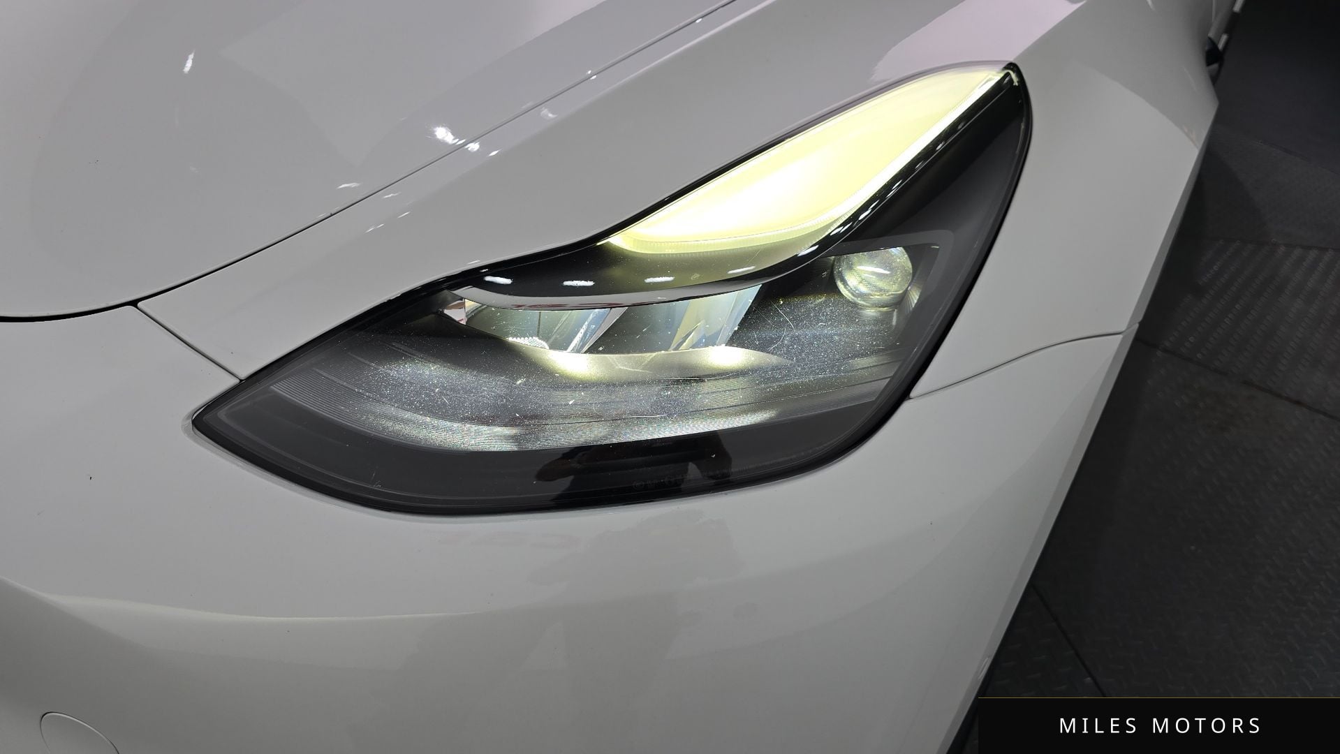 Tesla Model Y 2021 — миниатюра 7