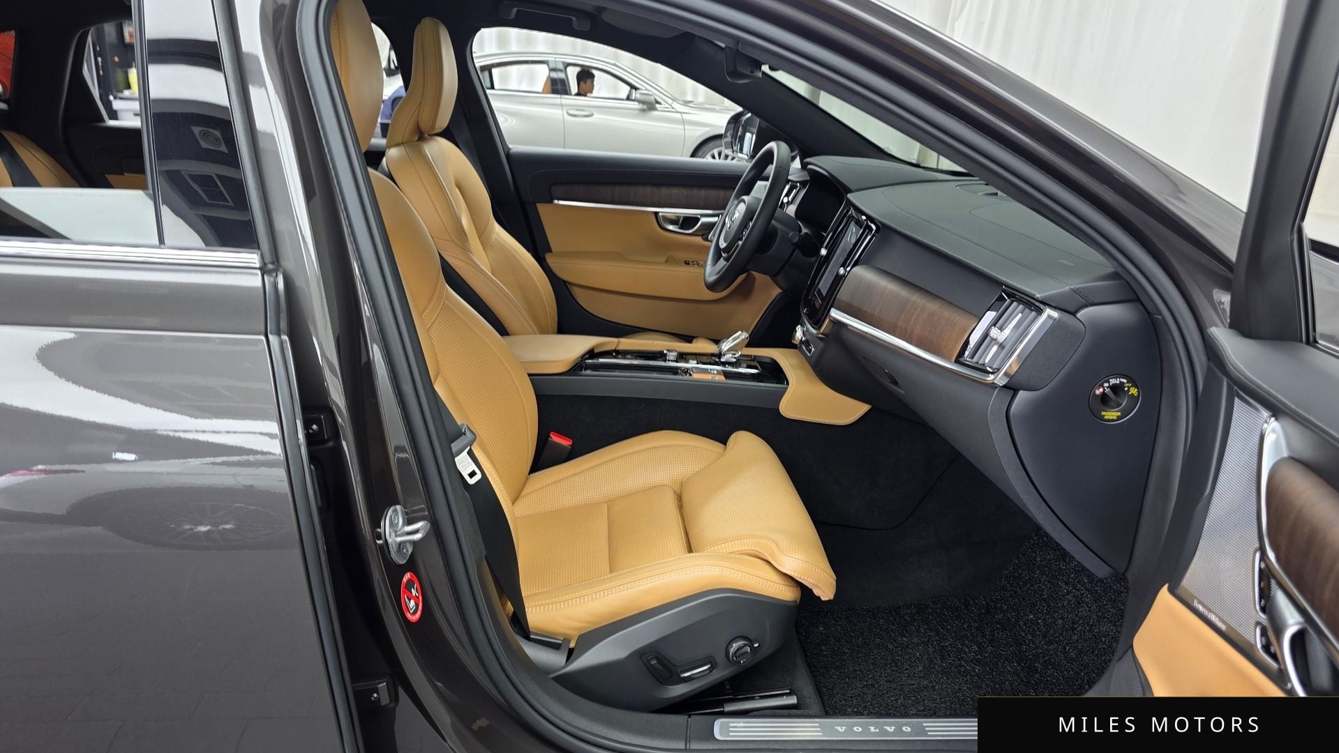 Volvo S90 2023 — миниатюра 11