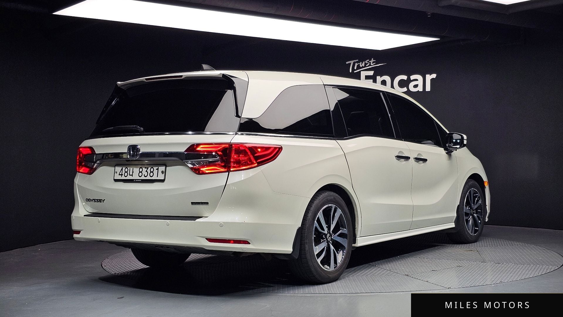 Honda Odyssey 2018 — миниатюра 2