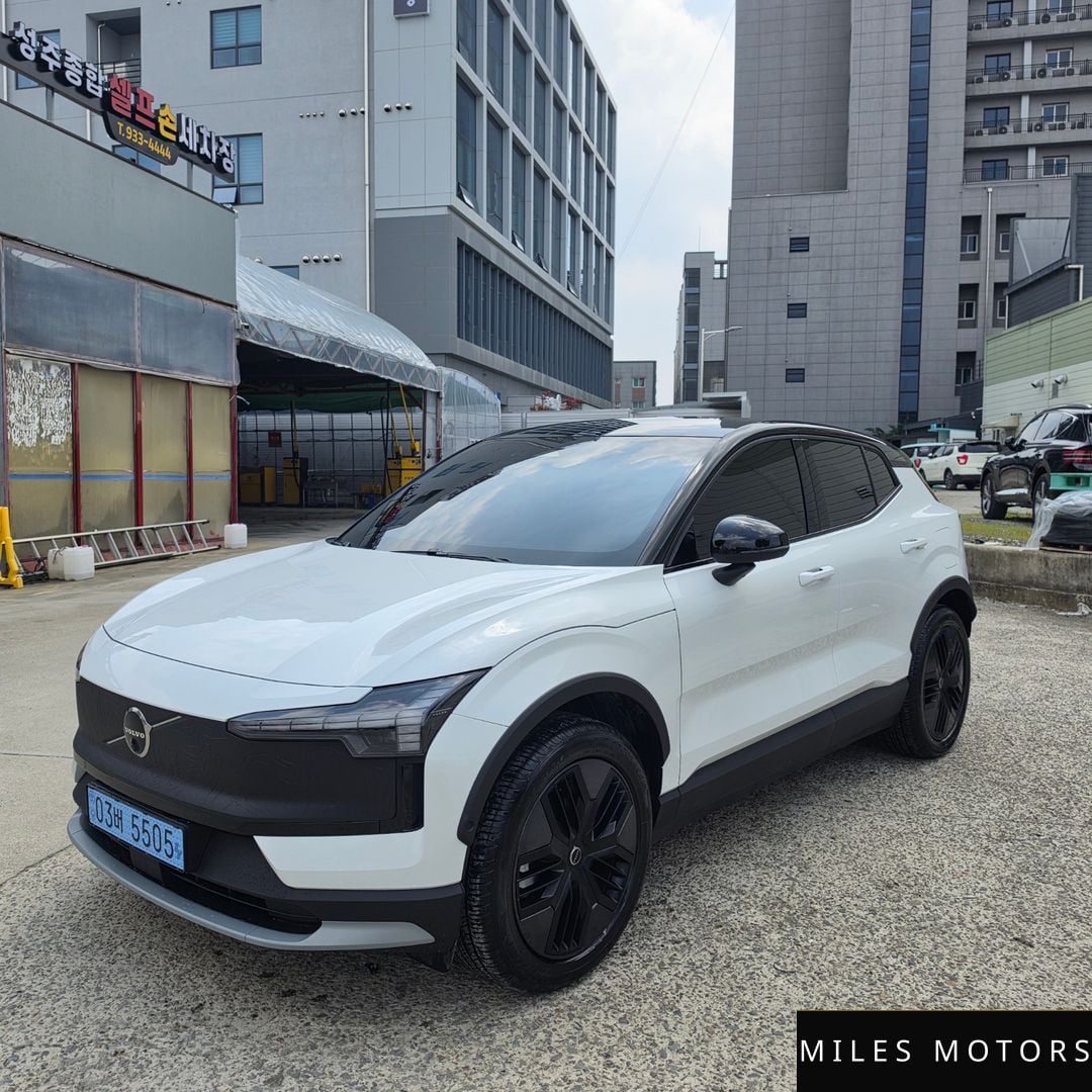 Volvo EX30 2026 — миниатюра 3