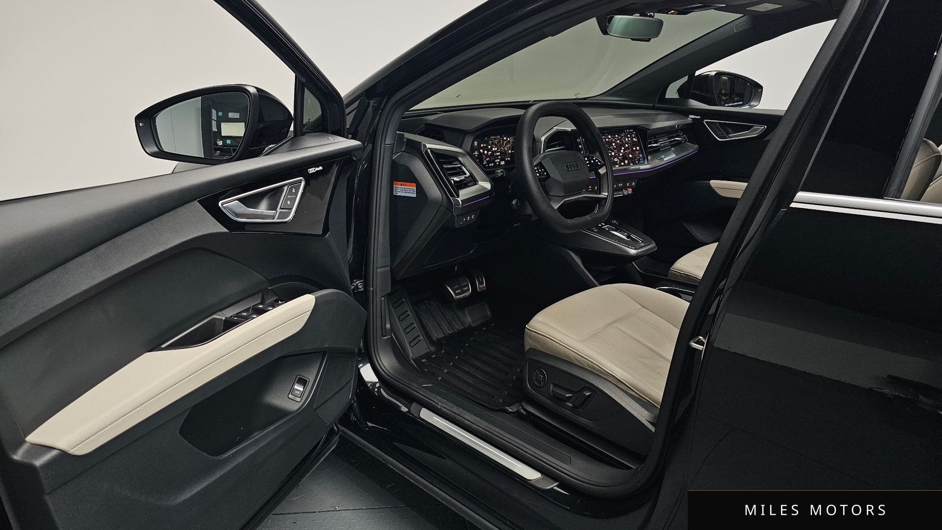 Audi Q4 e-tron 2023 — миниатюра 12