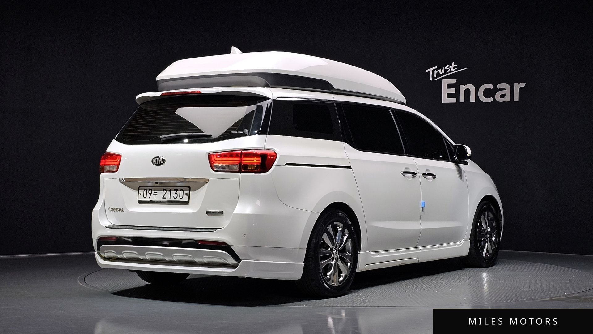 Kia Canival 2017 — миниатюра 2