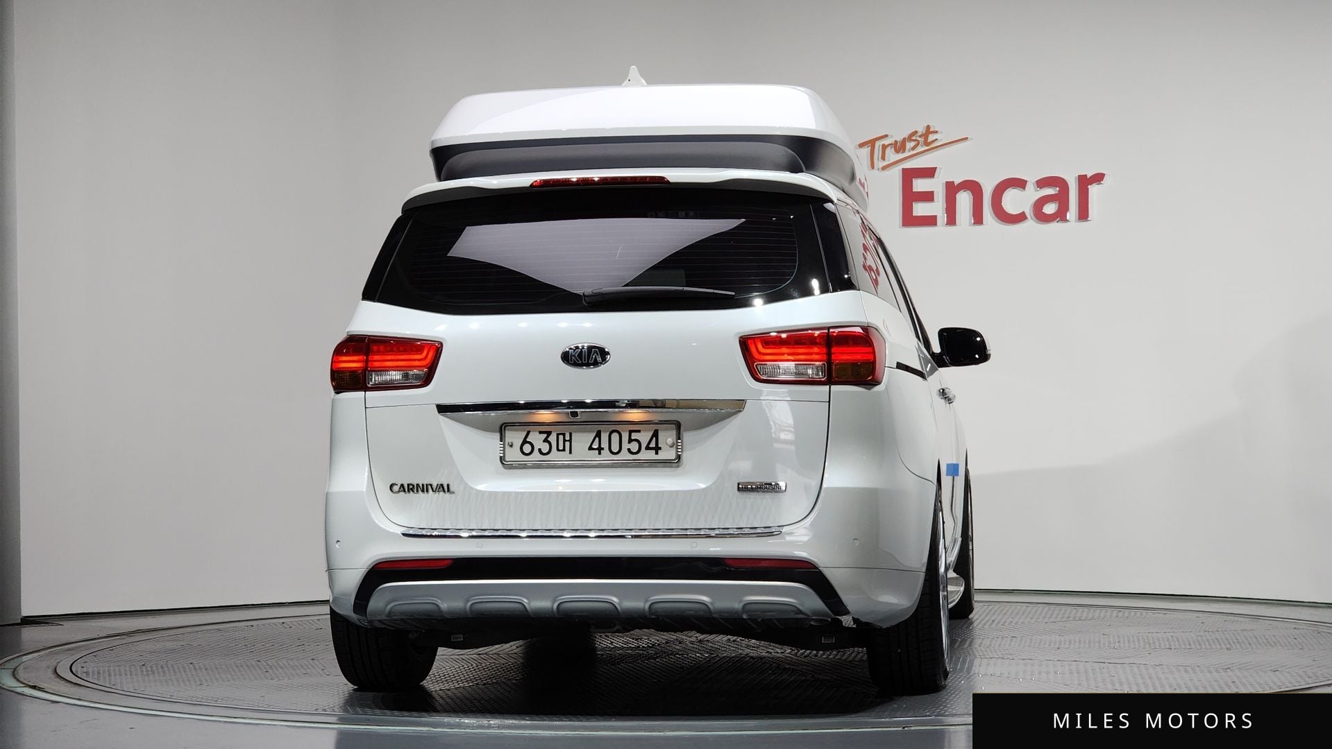 Kia Canival 2018 — миниатюра 4