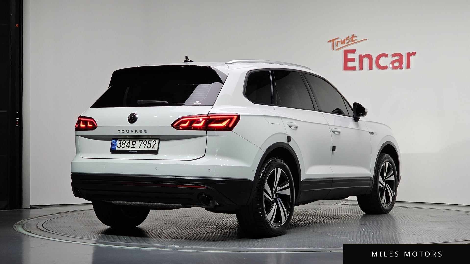 Volkswagen Touareg 2023 — миниатюра 2